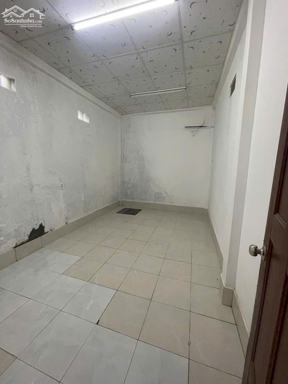 233CHO THUÊ NHÀ Trệt lửng (đã sơn mới) . Hẻm Hoàng Quốc Việt, An Bình, Ninh Kiều