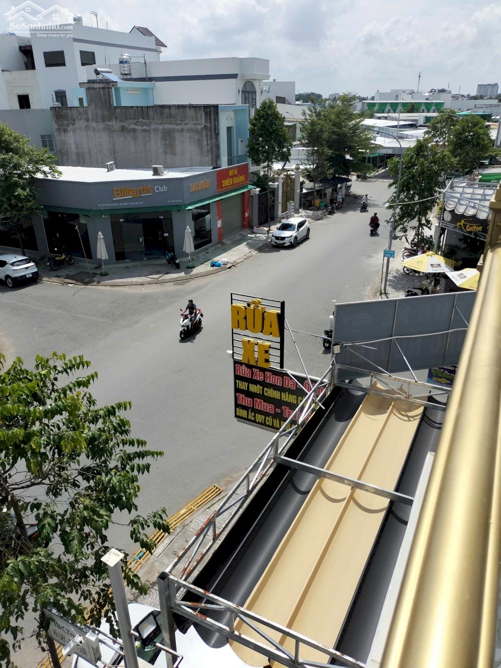 Nhà mới xây 3 lầu mặt tiền kdc Đại Ngân