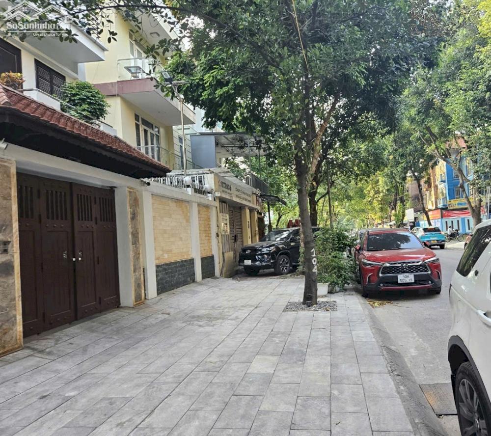 Cho thuê nhà sân vườn ở Tô Hiệu 123m2 x 3,5 tầng, oto đỗ cửa ở làm vp, café, trung tâm tiếng