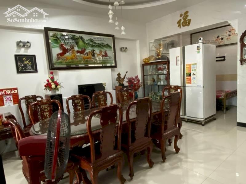 Bán nhà 2 tầng 235m2 đường trung tâm kinh doanh DT605 ngã ba Dương Sơn Hòa Tiến 5 tỷ
