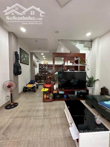 Bán nhà HXT 6m đường Hậu Giang - Bãi Sậy, P2, Q6. DT: 68m2 (4x18)/4tỷ1 Kết cấu XD 3 tầng. SHR