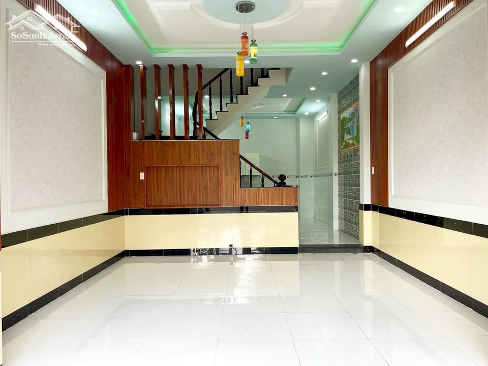Nhà ngộp KDC Xuyên Á, Đường số 4 vị trí kinh doanh nhà 1T, 1L đẹp