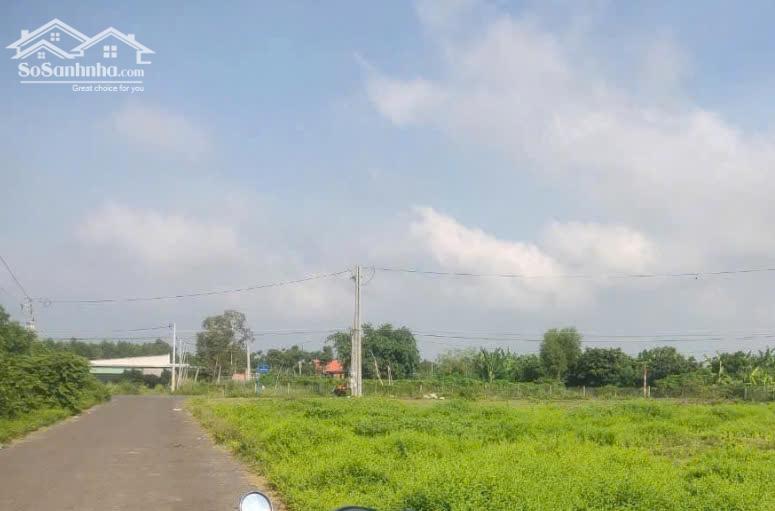 Cần bán lô đất cực đẹp 194,5m2 MT nhựa thị trấn Đất Đỏ, dân cư hiện hữu