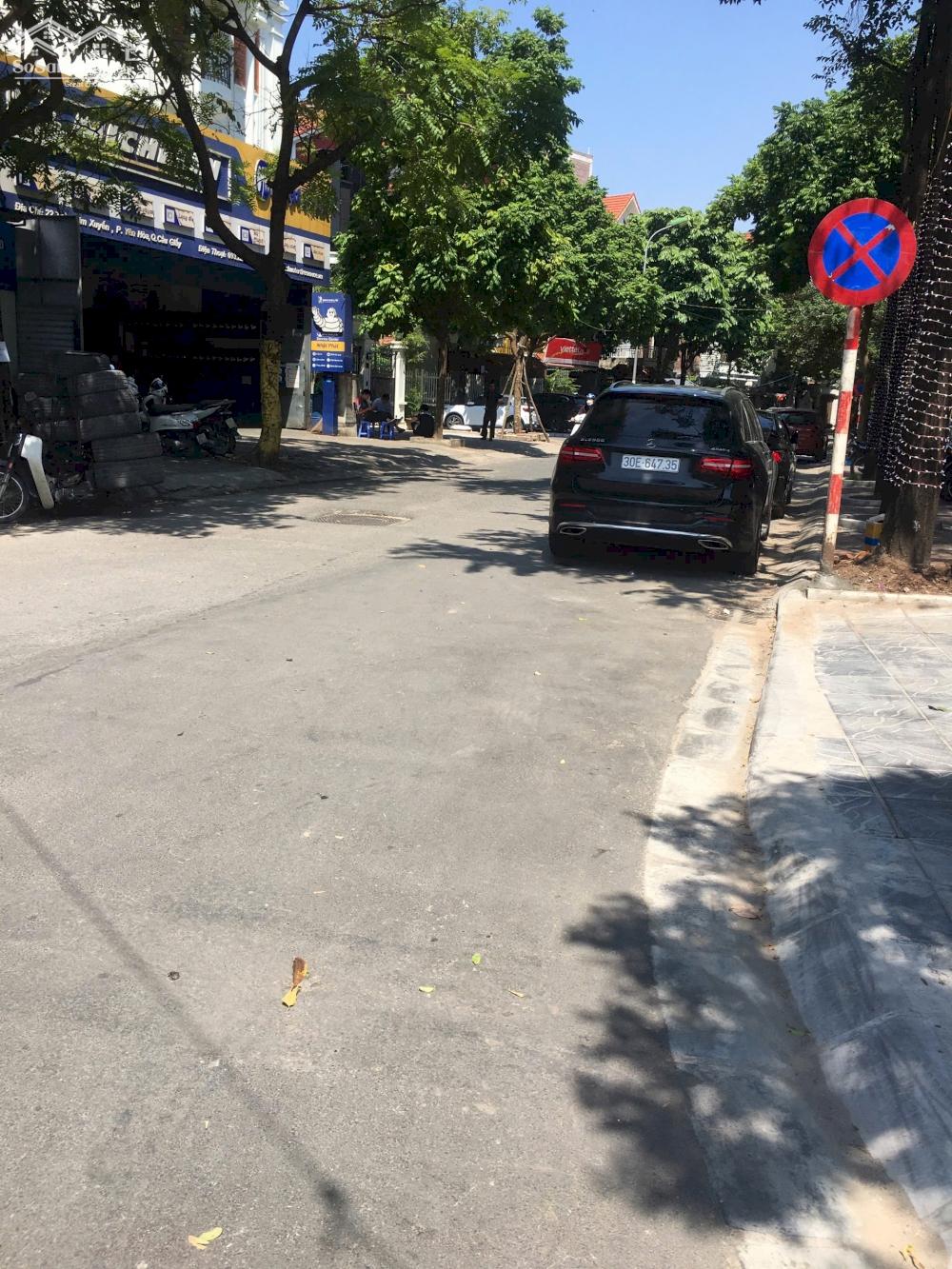 Bán nhà siêu đẹp Trần Kim Xuyến 6 tầng 56m2 ngõ 2 ôtô tránh, gần vườn hoa cho thuê, kinh doanh đỉnh