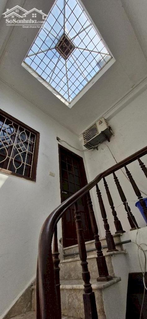  Nhà đẹp phố Thiên Hiền, 2 nhà ra ô tô, dân xây, ở - đầu tư đẹp , 42m giá 8,x tỷ