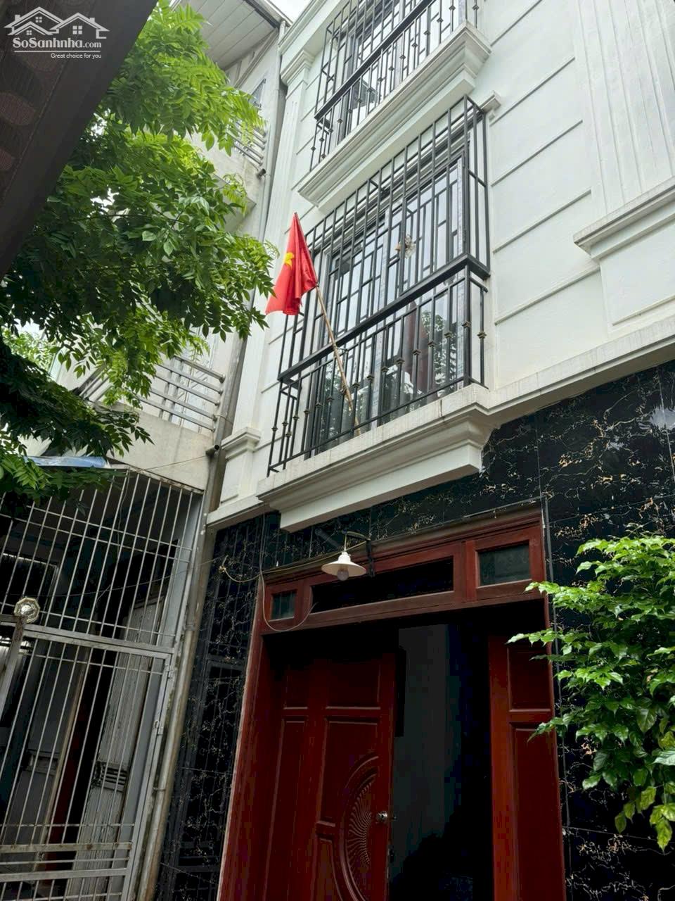 BÁN CĂN 34M2 TẠI PHƯỢNG ĐỒNG PHỤNG CHÂU GIÁ 2TY700 LÀ DỌN VỀ Ở LUÔN