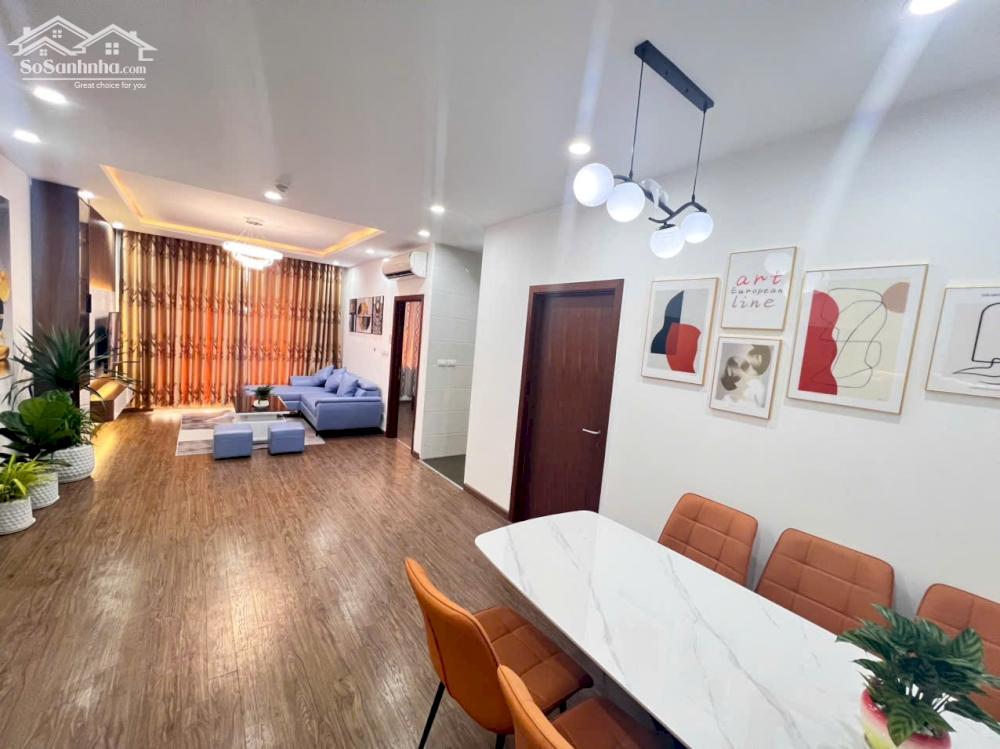 Mình bán căn hộ 3 ngủ, 2 vệ sinh -90 Nguyễn Tuân- Thanh Xuân. Lh 0963 627 096