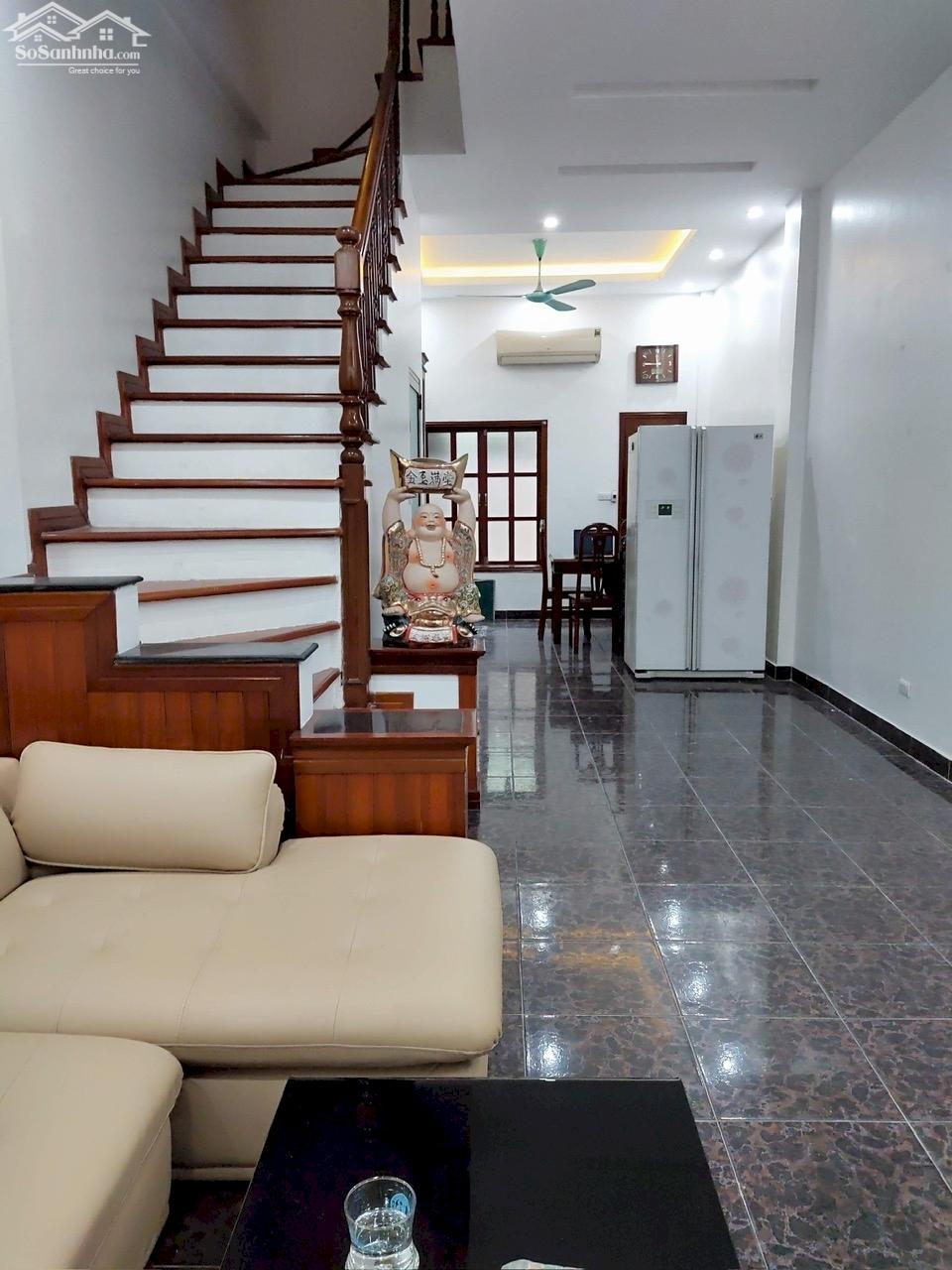 Cho thuê nhà riêng 101 Thanh Nhàn – HBT,  58m x 4T, 4 PN, full đồ, 12.5  tr, ở ngay