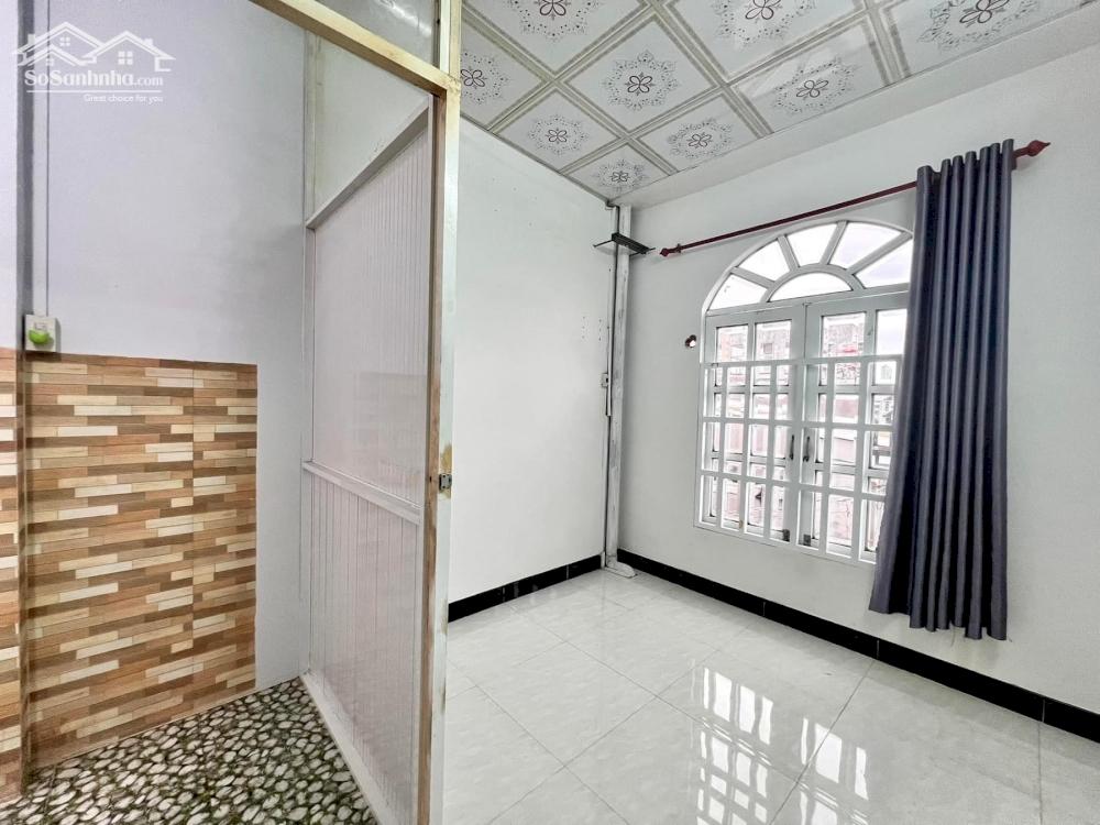 Nhà trệt lửng lầu, gần bến Ninh Kiều và Chợ Tân An