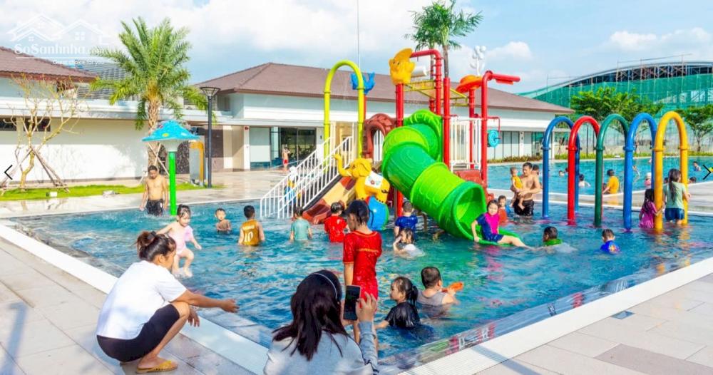 Nhà bán Bình Dương, ngay Vsip2, đối diện công viên tiểu khu Khu đô thị Sun Casa