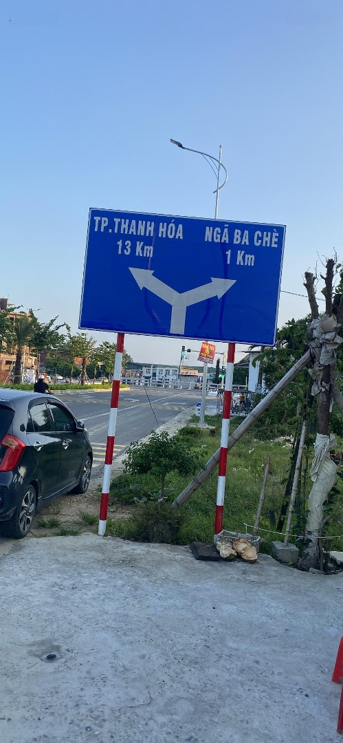 Đường To Không Lo Chết Đói . .. Ngay Trung Tâm Thiệu Hóa.