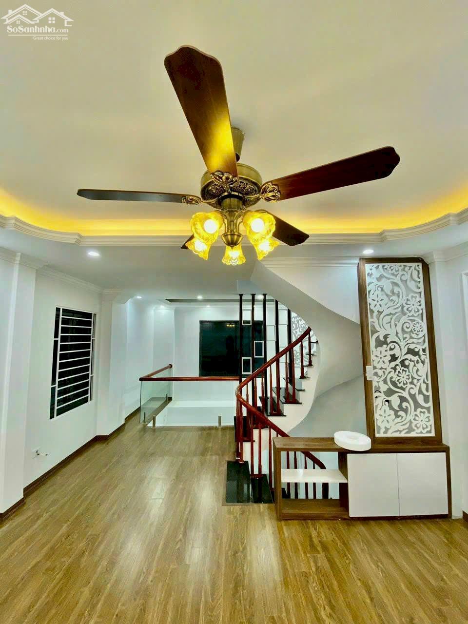 Bán Nhà Yên Lũng An Khánh 38m²*4,5Tầng. Nhà đẹp gác lửng ngõ thông 15m ra đường oto tránh.