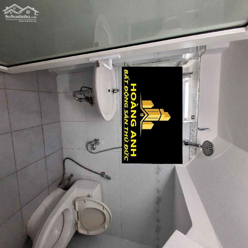 Bán gấp nhà mặt phố đường ô tô thông tại Phường Cát Lái , Quận 2 _ 2 tầng 4 pn _ 102 m2