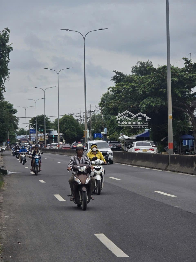 Mặt Tiền Quốc Lộ 22 Xã Phước Hiệp Huyện Củ Chi Dt: 2.212M2 Đang Cho Thuê 16 Triệu/1 Tháng Giá Bán 8Ty800