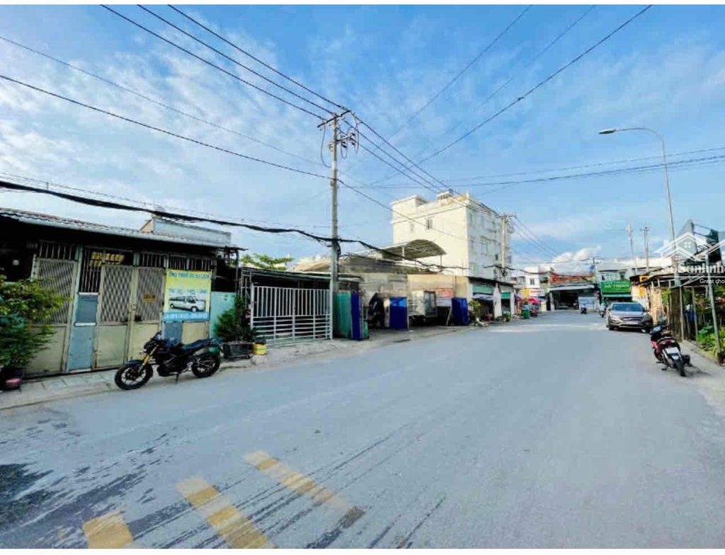 Bán Nhà Mặt Tiền Kinh Doanh 5.5X31=172M2 An Phú Đông 9 Gần Chợ Vườn La