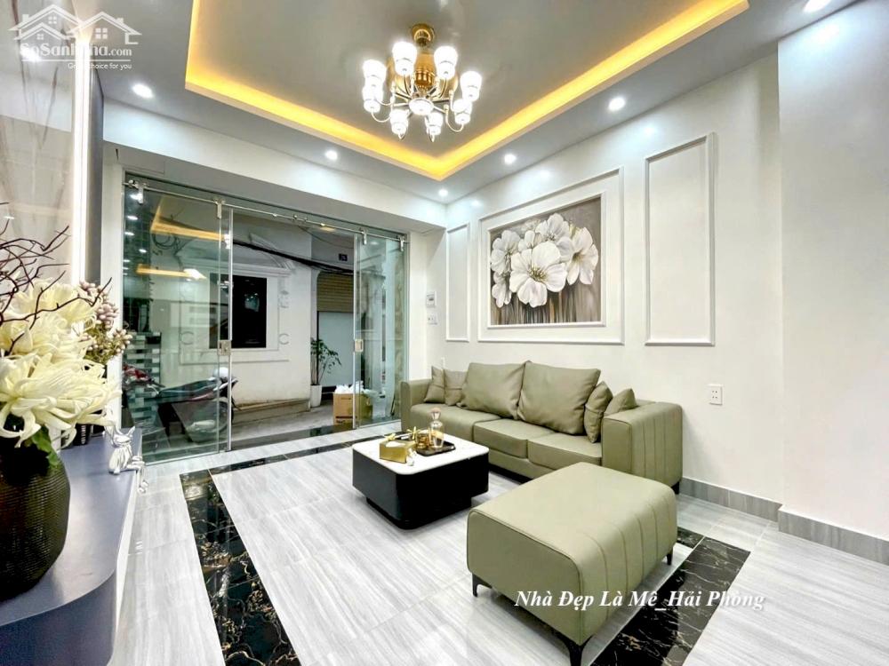 Nhà 4 tầng xây mới độc lập ngõ 82 Lê Lai, quận Ngô Quyền, Hải Phòng