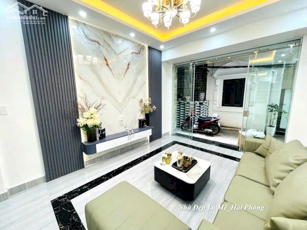 Nhà 4 tầng xây mới độc lập ngõ 82 Lê Lai, quận Ngô Quyền, Hải Phòng