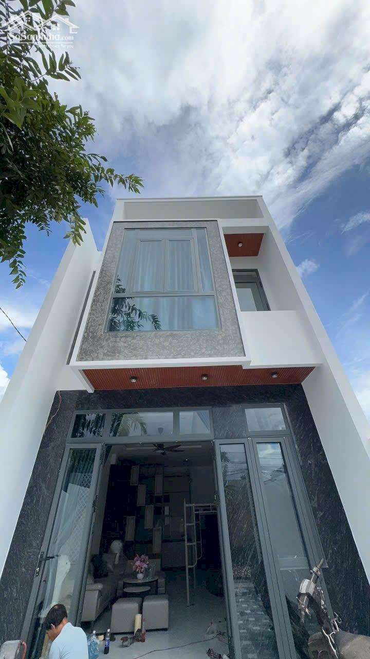 NHÀ 1 TRỆT 1 LẦU MẶT TIỀN PHAN KIỆM , BUÔN MA THUỘT . 2 tỷ 950