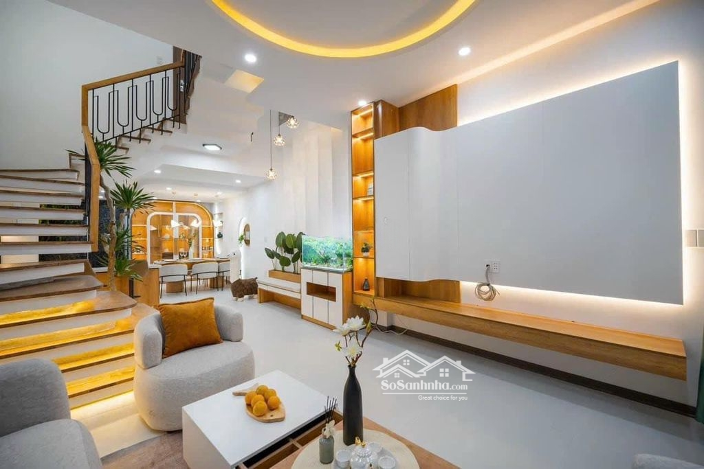 Cho Thuê Nhà Đẹp Kiệt Hoàng Diệu, 3 Phòng Ngủnội Thất Cao Cấp Gần Cầu Rồng