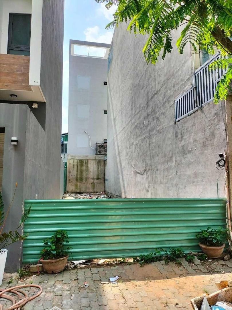 Bán 72M2 Đất 4.2X17M - Hẻm Số 1 Đặng Thùy Trâm P13 Bình Thạnh - Cấp Phép Hầm 4 Tầng - Chỉ 8.9 Tỷ Tl