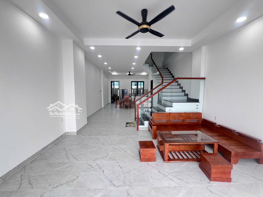 Cho Thuê Shophouse Tại Sun Casa Central, Giá Bán 15 Triệu, Full Nội Thất, Mới 100%