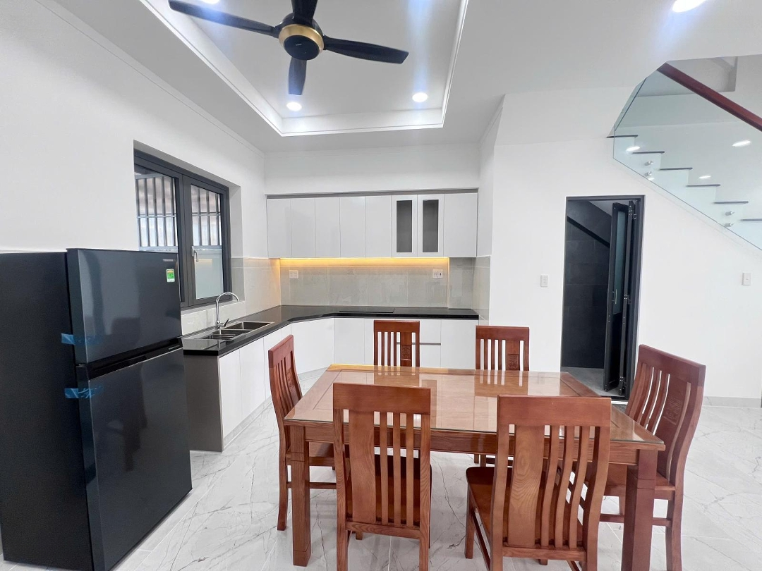 Cho Thuê Shophouse Tại Sun Casa Central, Giá Bán 15 Triệu, Full Nội Thất, Mới 100%