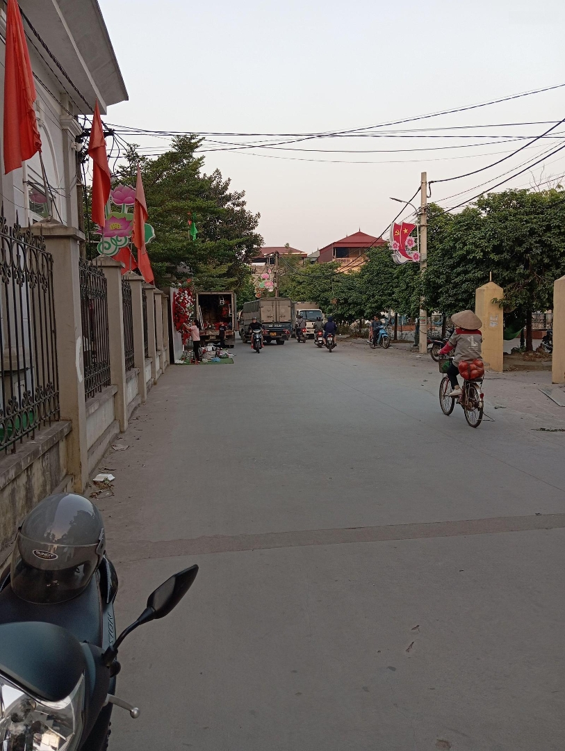 70M2 Đất Mặt Tiền 6M Trục Chính Kinh Doanh Phúc Hậu Dục Tú Đông Anh Đường Rộng 12M