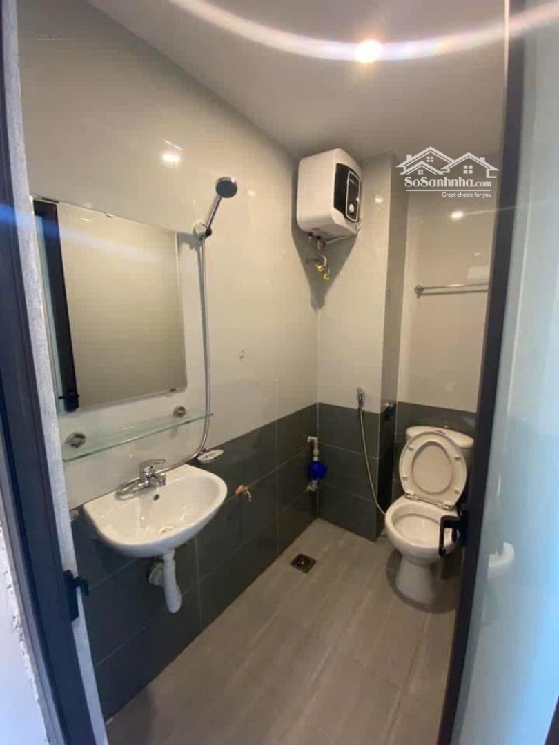 Bán Gáp Tòa Chdv Cạnh Hv Tài Chính. 90M2, 9T Thang Máy. Ô Tô Đỗ Cửa, Dòng Tiền 80 Triệu/Th Giá Bán 11.9 Tỷ