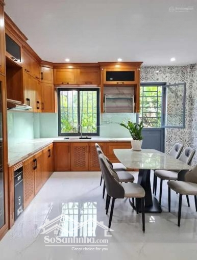 Lên Sóng Nhà Siêu Đẹp Giá Ngộp Đường Lạc Long Quân, Quận 11. Giá: 3.775 Tỷ. Diện Tích: 5Mx15M. Sổ Sẵn