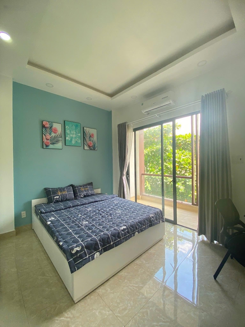 Cho Thuê Căn Hộ Quận 1, 1 Phòng Ngủ Ban Công, Thang Máy, Ngay Vòng Xoay Điện Biên Phủ