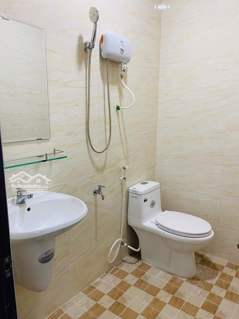 Giá Vàng Giảm - Sale Cực Sốc - Studio Bancong Full Nội Thất - Văn Lang Cs3 - Đặng Thuỳ Trâm