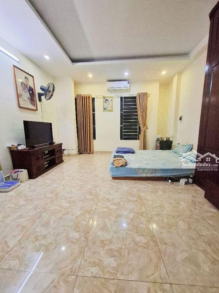 Bán Nhà Đông Thiên Sát Trường Cấp 1 Vĩnh Hưng 5M Ra Mặt Phố Ô Tô Tránh 30M2 X 5 Tầng 3 Ngủ Hơn 5 Tỷ