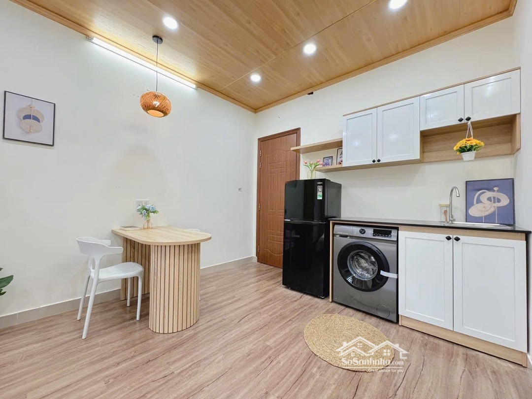 Dạng Căn Hộ Full Nội Thất Máy Giặt Riêng Nằm Ngay Trung Tâm Phú Nhuận