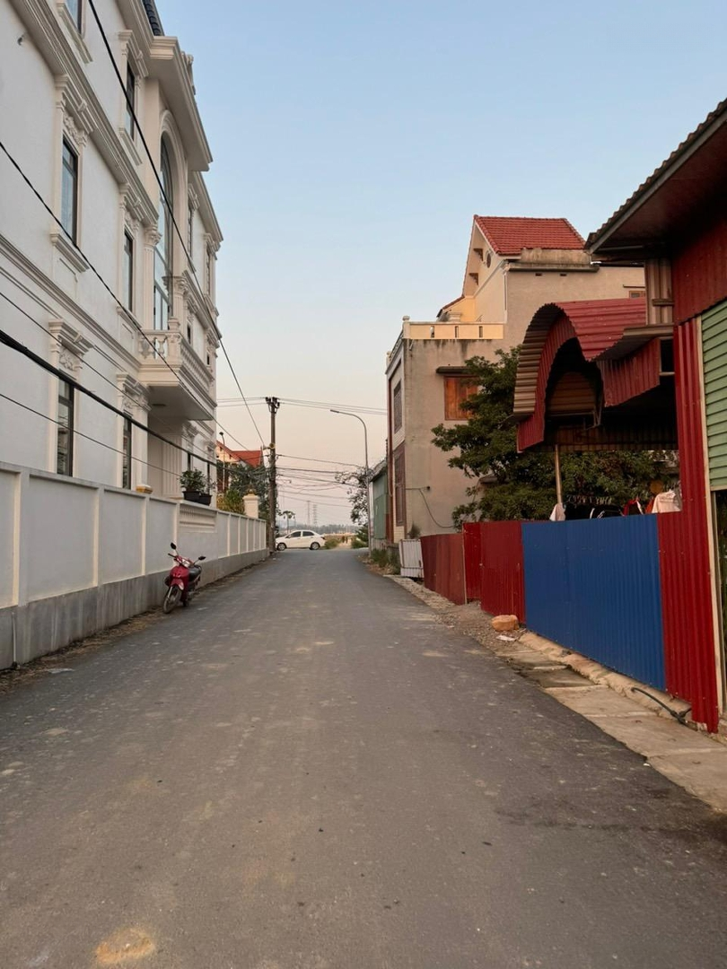 Bán Lô 120 Khu Đấu Giá Cửa Ông Hộ Đường 7M Trải Nhựa
