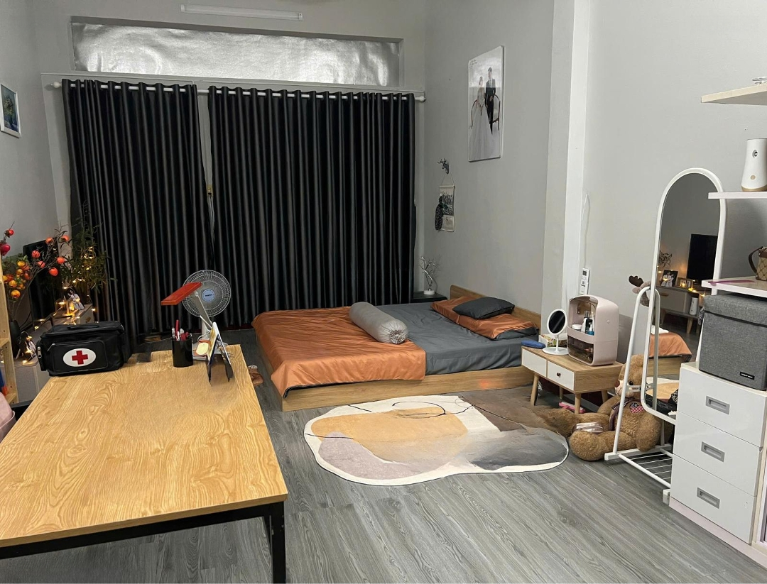 Nhà Mặt Phố 3 Lầu, 96M2. Do Chuyển Nơi Sinh Sống Nên Sang Nhượng Lại Để Kinh Doanh Hoặc Kết Hợp Ở