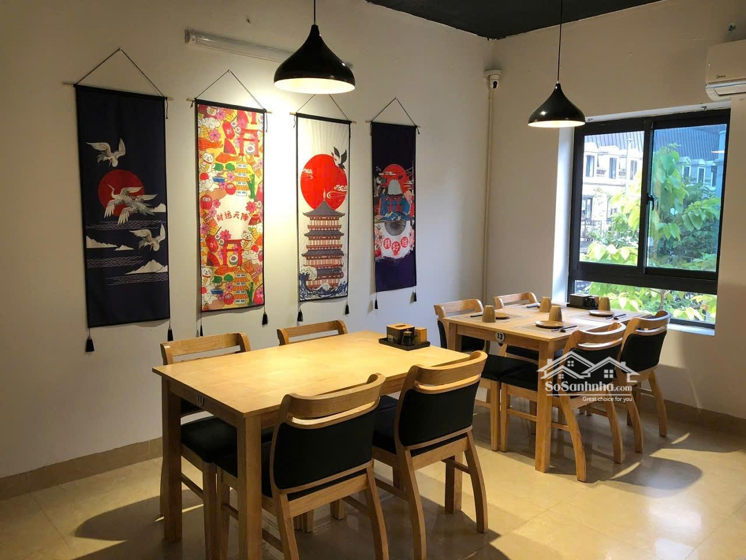 Sang Nhượng Nhà Hàng Tại Đường Nguyễn Văn Lộc,Diện Tích67M2 X 4 Tầng, Full Nội Thất Mới Xịn Xò Như Hình