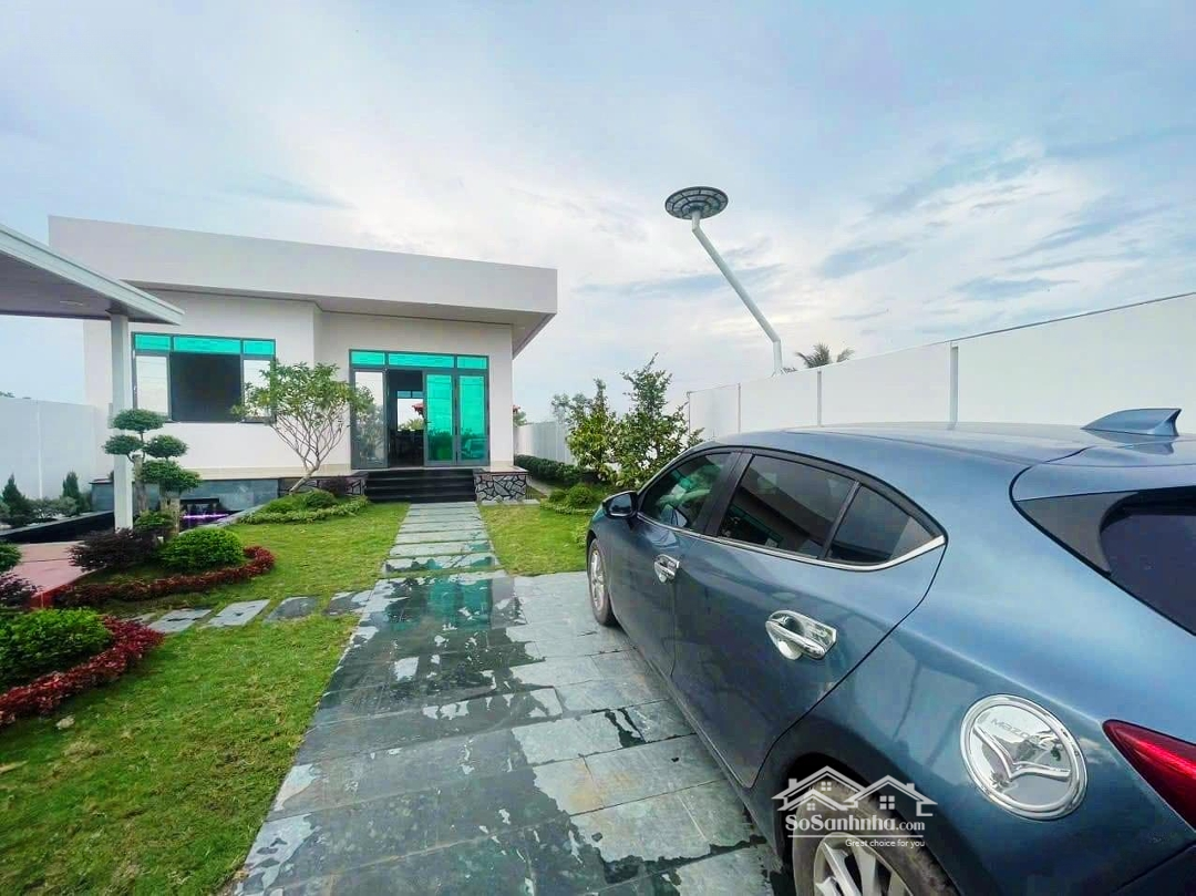 Tôi Chính Chủ Bán Villa Vườn 350M2 - Ngang 10M (Thổ Cư 200M2) - Sổ Riêng. Giá Bán 2.49 Tỷ