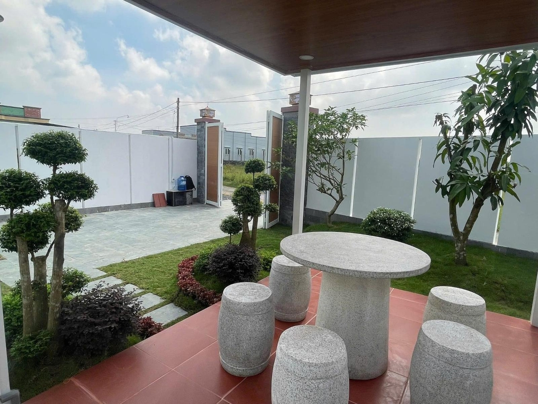 Tôi Chính Chủ Bán Villa Vườn 350M2 - Ngang 10M (Thổ Cư 200M2) - Sổ Riêng. Giá Bán 2.49 Tỷ