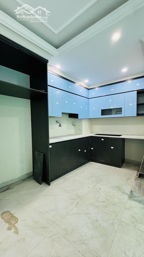 Bán Nhà Cầu Giấy Phân Lô, 6 Tầng X 40M2 - Ôtô 7 Chỗ Vào Nhà - Thang Máy - Kinh Doanh, Giá Bán 15 Tỷ
