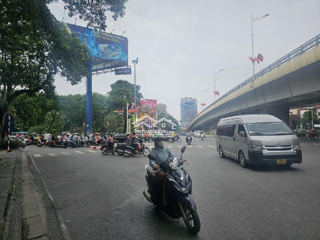 Nhà Trần Duy Hưng Hiếm-Mặt Phố- Lô Góc-Ô Tô-Vỉa Hè-Kinh Doanh Đỉnh Chỉ 33 Tỷ