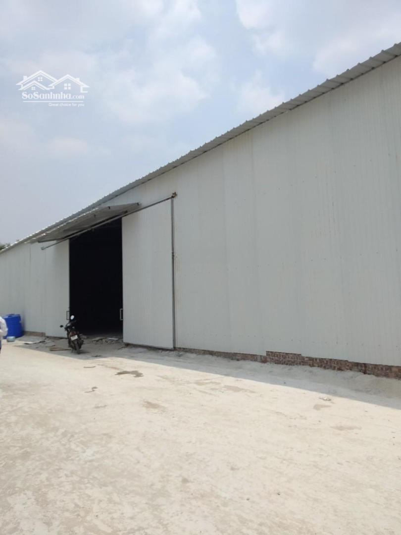 Cho Thuê Kho Đường Cầu Diễn, Bắc Từ Liêm, Hn.diện Tích230M, Cao 7M, Xe Công Đỗ Cửa. Giá 25 Triệu/Th