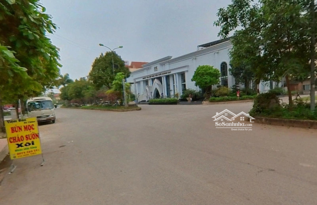 Bán Nhà 3 Tầng Cổng A, Trung Tâm Thành Phố Hoà Bình