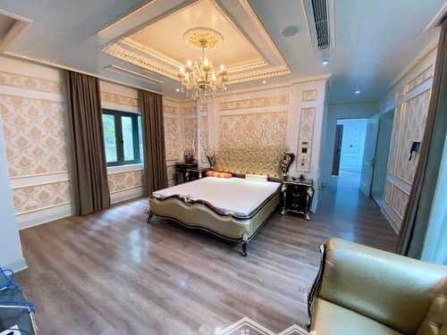 Cầu Giấy - Bán Biệt Thự 4 Tầng - Diện Tích: 275M2 Xmặt Tiền13M Giá Bán 73 Tỷ