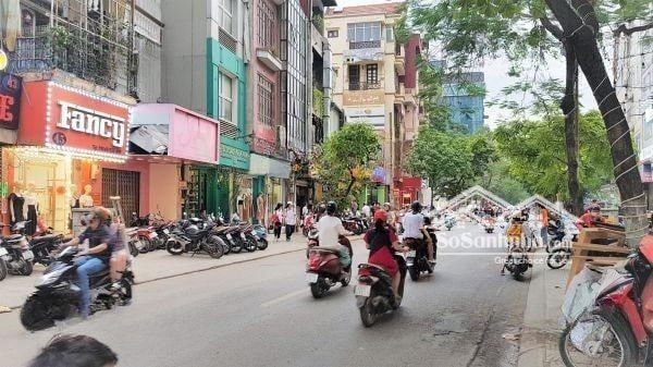 Cho Thuê Siêu Phẩm Phố Chùa Láng Lô Góc Mặt Tiền Mênh Mông