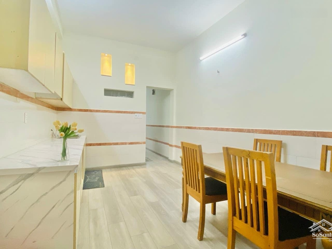 Bán Gấp Nhà Gần Ngay Chợ Xóm Chiếu 45.85M2 2 Phòng Ngủchỉ 1Ty550 Có Sổ Hồng