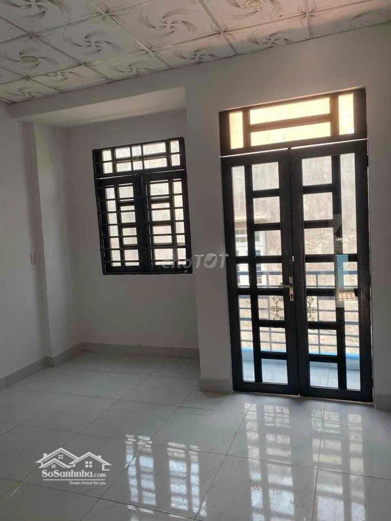 Bán Gấp Căn Nhà Ở Đường Nguyễn Cửu Phú, Kế Bên Bách Hóa Xanh Tân Kiên, 80M2, Đường Ô Tô, Sổ Sẵn.