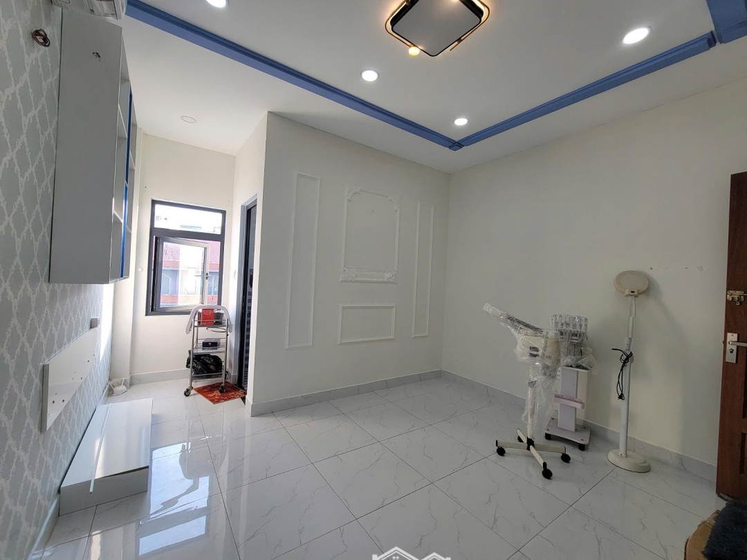 Studio Có Máy Lạnh Ngay Chung Cư Phúc Yên 2