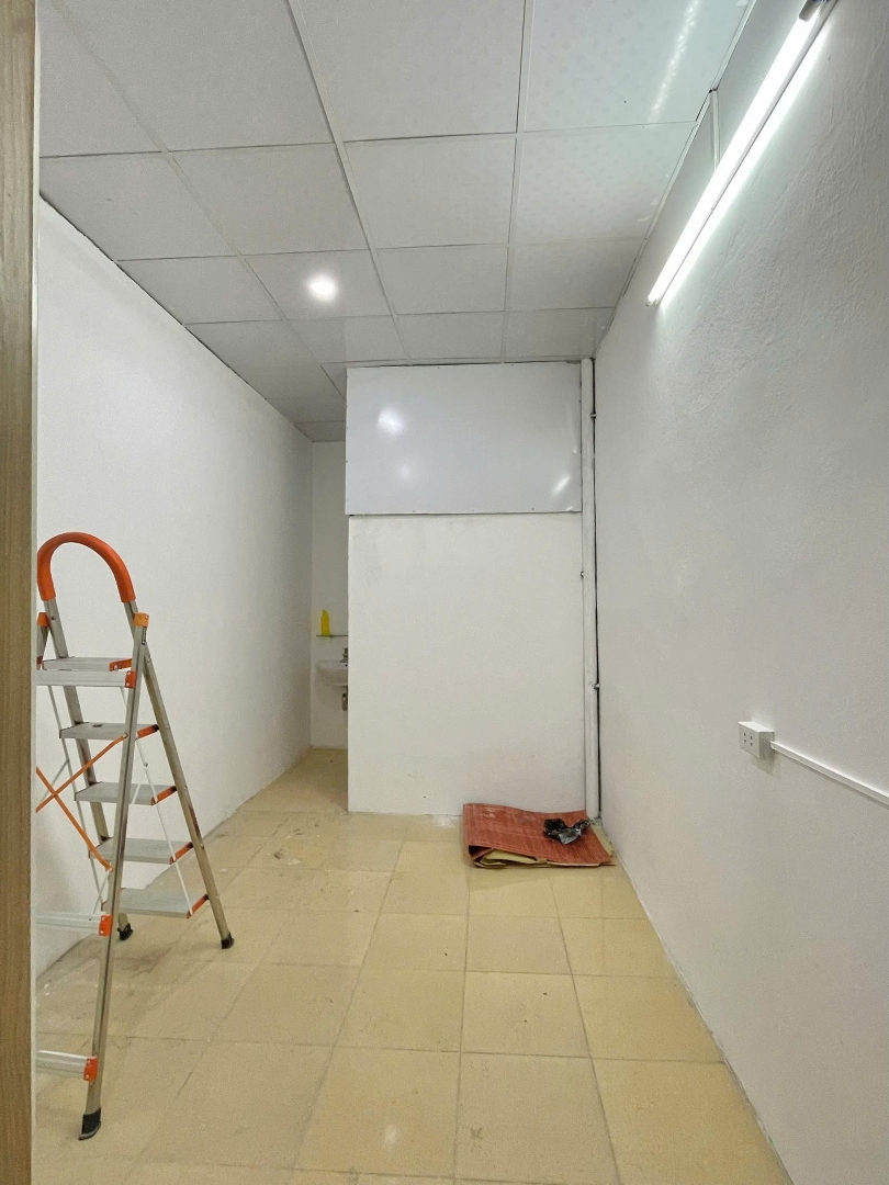 Nhà Đẹp Long Lanh 2Ngủ 1Khách Full Đồ Chỉ Việc Mang Quần Áo Về Ở Đa Tiện Ích Chợ Trường Sầm Uất