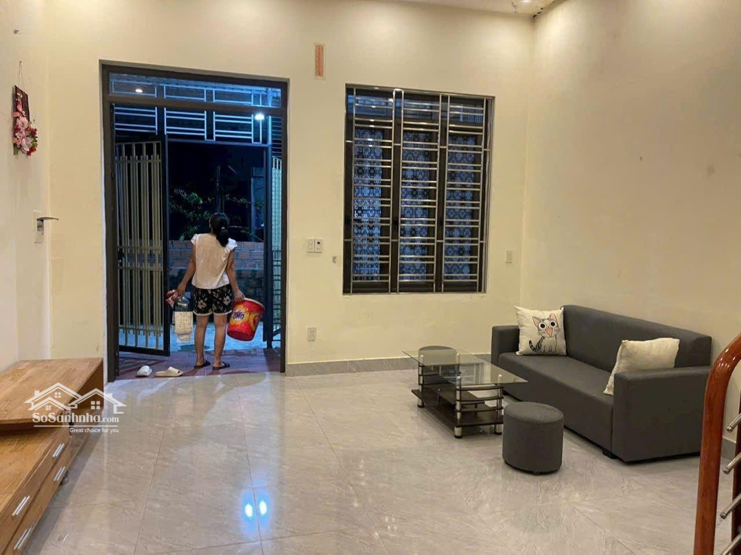 Chào Bán Căn Nhà Tại Thôn 3 - Thiên Hương - Thuỷ Nguyên - Hp
Diện Tích: 60M
Hướng: Tây
Gần