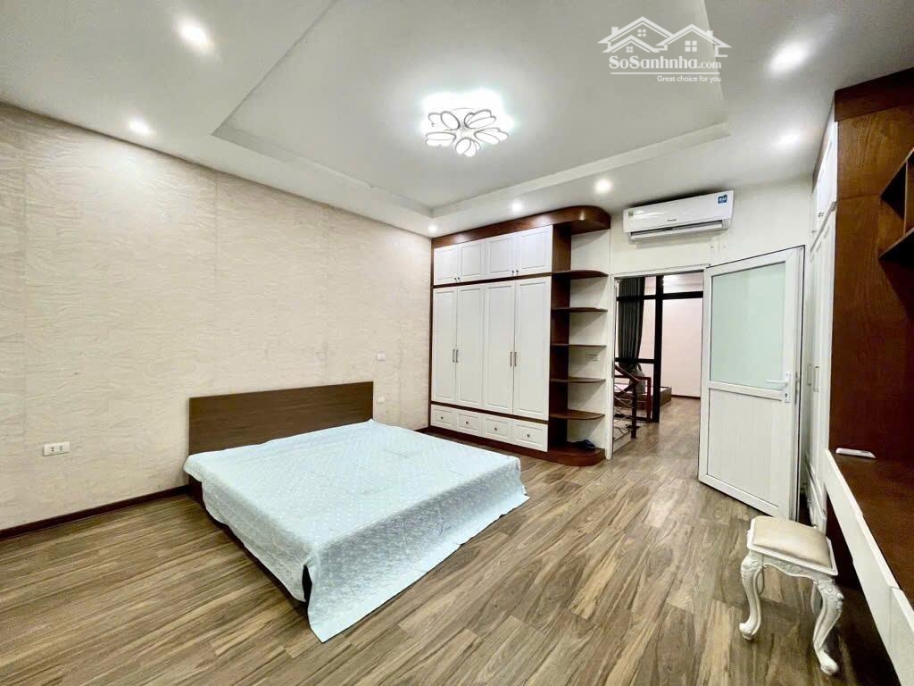 Hàng Hot Bán Nhà Biệt Thự 12,8 Tỷ Tại Đường Văn La, 50M2, 4 Phòng Ngủ 3Pt